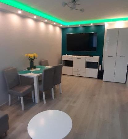 Apartament Przy Promenadzie Usteckiej Ustka Exterior foto